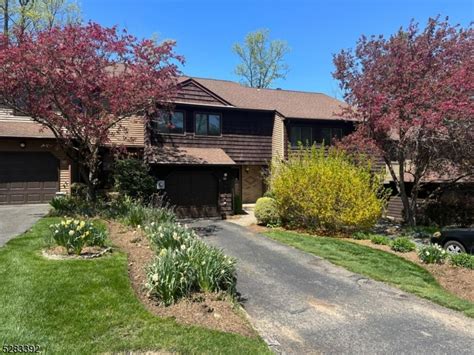 parsippany townhomes for sale|83 patriots parsippany zillow.